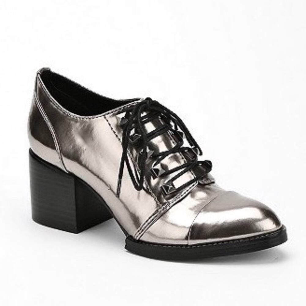 Kelsi Dagger Bandit Studded Block Heel Oxfords Size 6.5